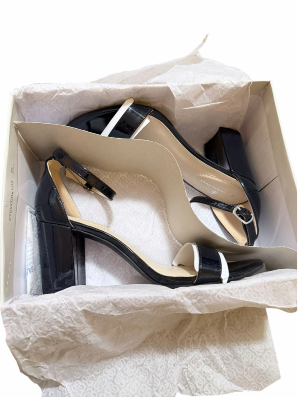 Women's Bandolino Black and White Ankle Strap Block Heel Sandals Size 7.5M
